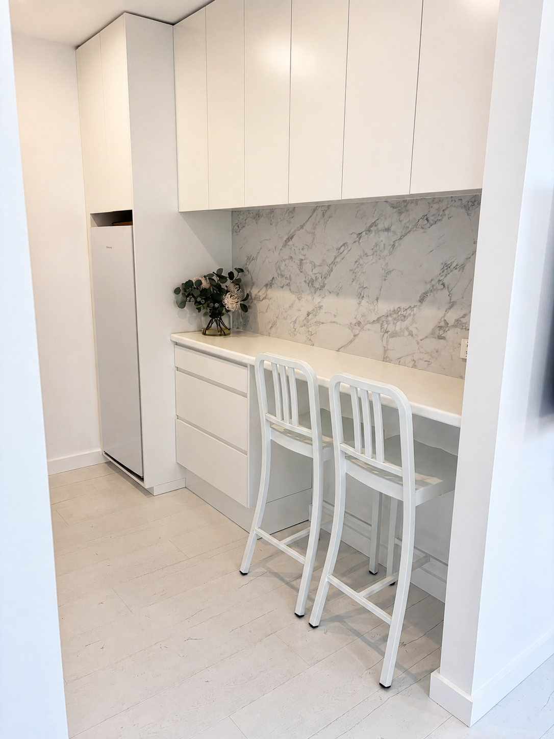 Breakfast bar